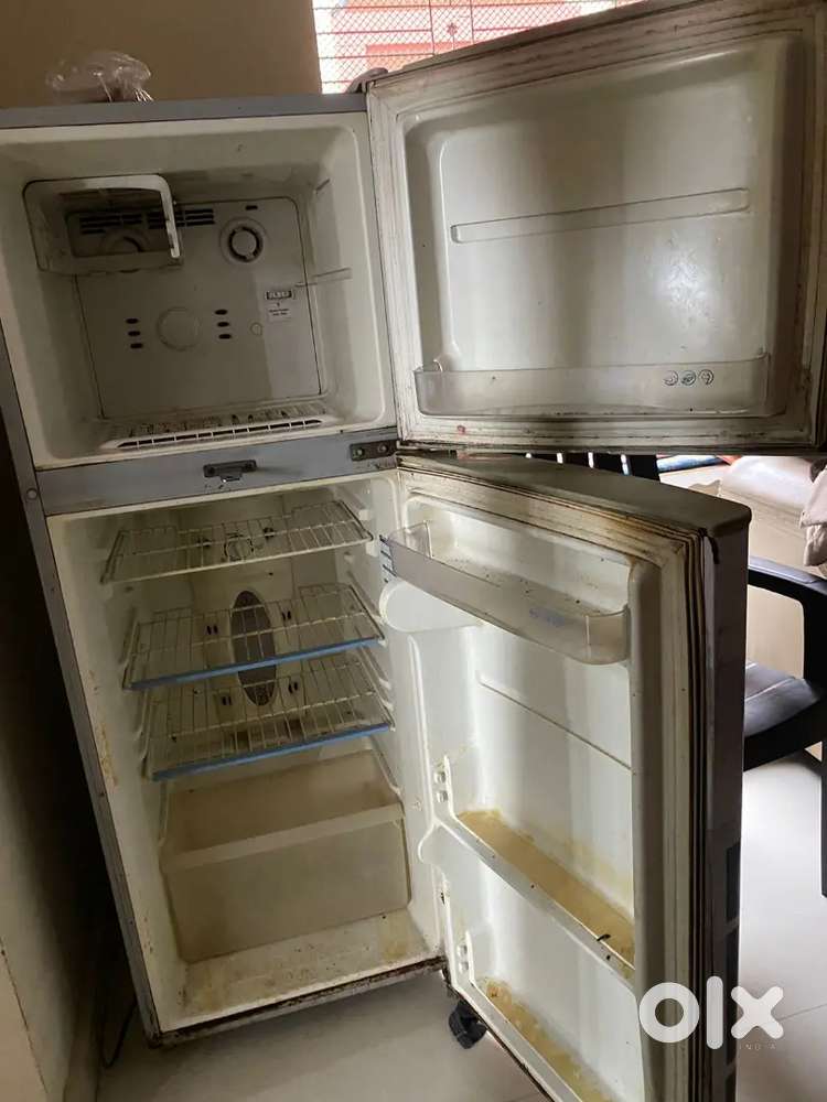 LG fridge in good condition
