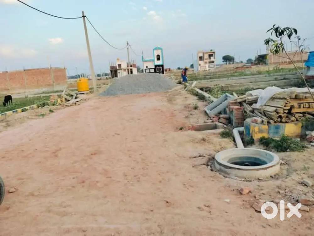 Plot for sale in Agra jagner road