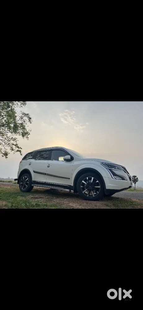 Mahindra XUV500 2019
