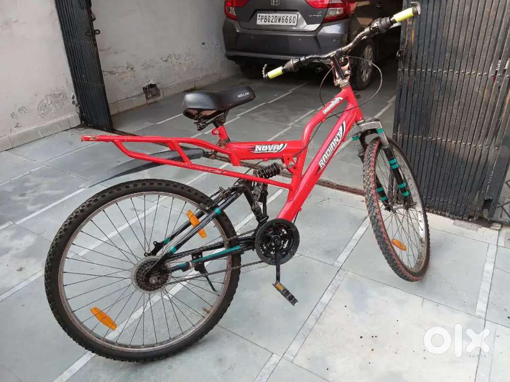 cycle in good condition with new tyres and new tubes(gears)