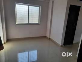 1 bhk bedroom is avilable for sharing at NAD bus stand side near road