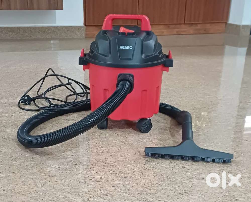 AGARO Wet & Dry Vacuum Cleaner (Red &
Black)