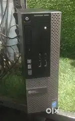 ** DELL BRAND DESKTOP SET **