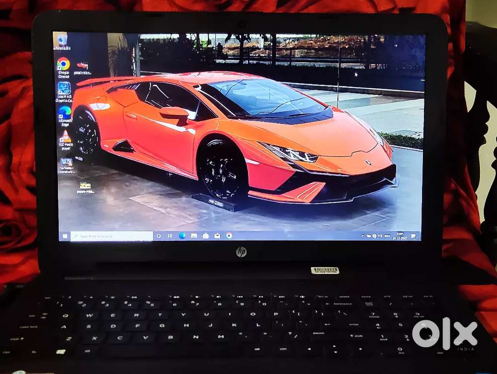 Hp i3 laptop 4th generation full condition