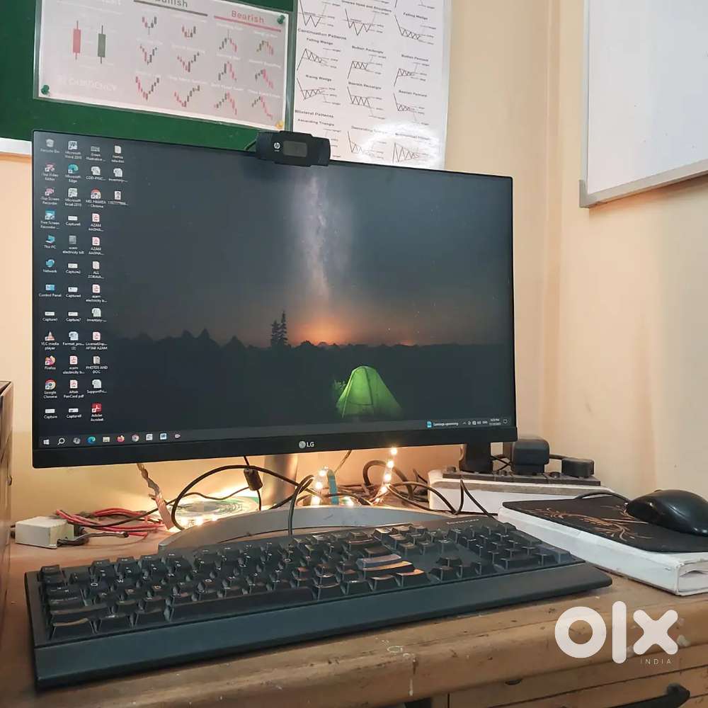 LG Computer Setup With CPU, Mouse, Keyboard, Digital Webcam & Desktop