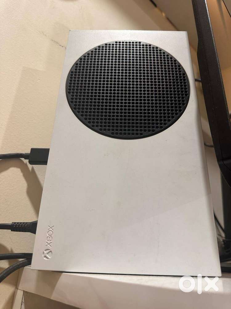Xbox Series S 512GB – 3 Years Old, Excellent Condition