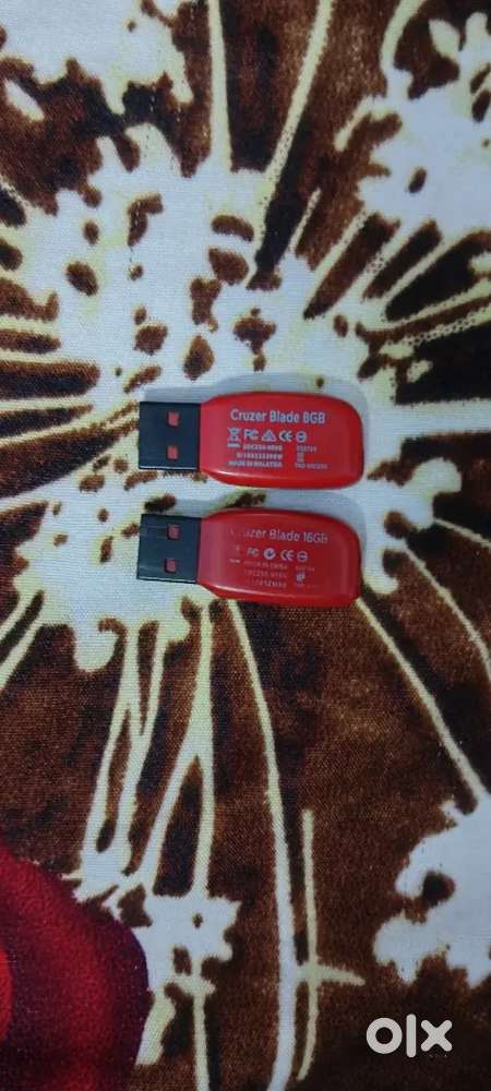 SanDisk PenDrive 8+16 GB