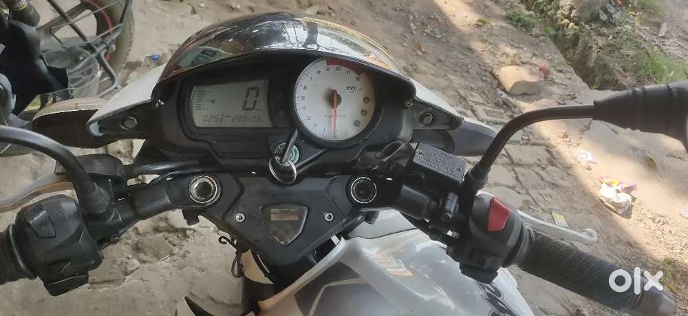 Urgent sell tvs apache 180