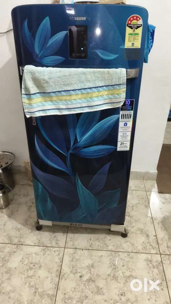 सिंगल डोर का सैमसंग का फ्रिज अच्छी कंडीशन में दो साली हुए हैं अभी