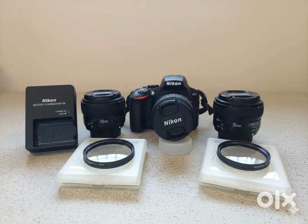 Nikon D3500 DSLR Complete Photography Kit – Mint Condition