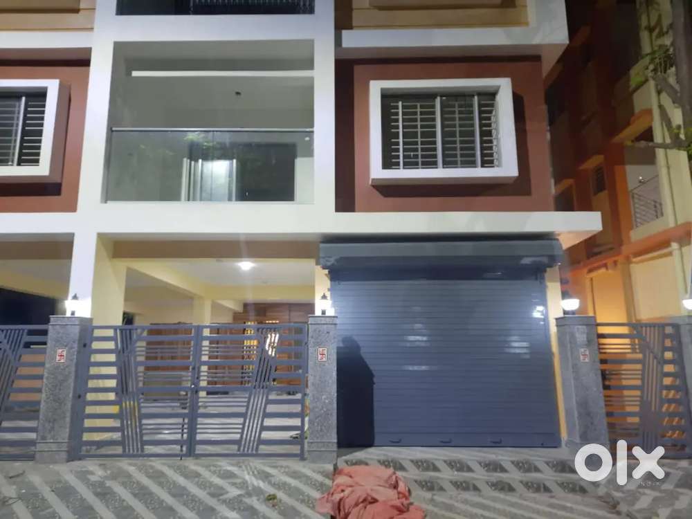 Unfurnished shop for rent at visarjan Ghat near by location