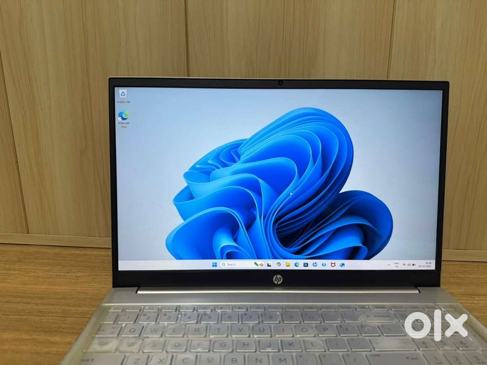 HP Pavilion 15 (11th Gen i5, 512GB SSD, Win 11) Look Brand New