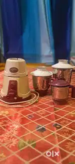 Mixer grinder to sale