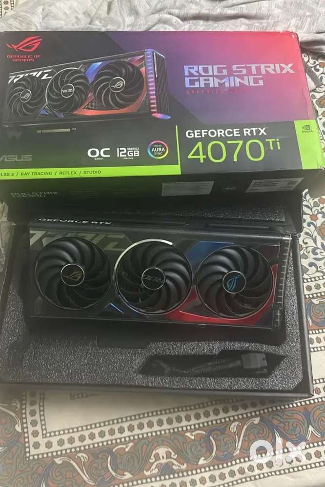 ASUS ROG STRIX 4070ti Powerful Graphics card ( gpu )