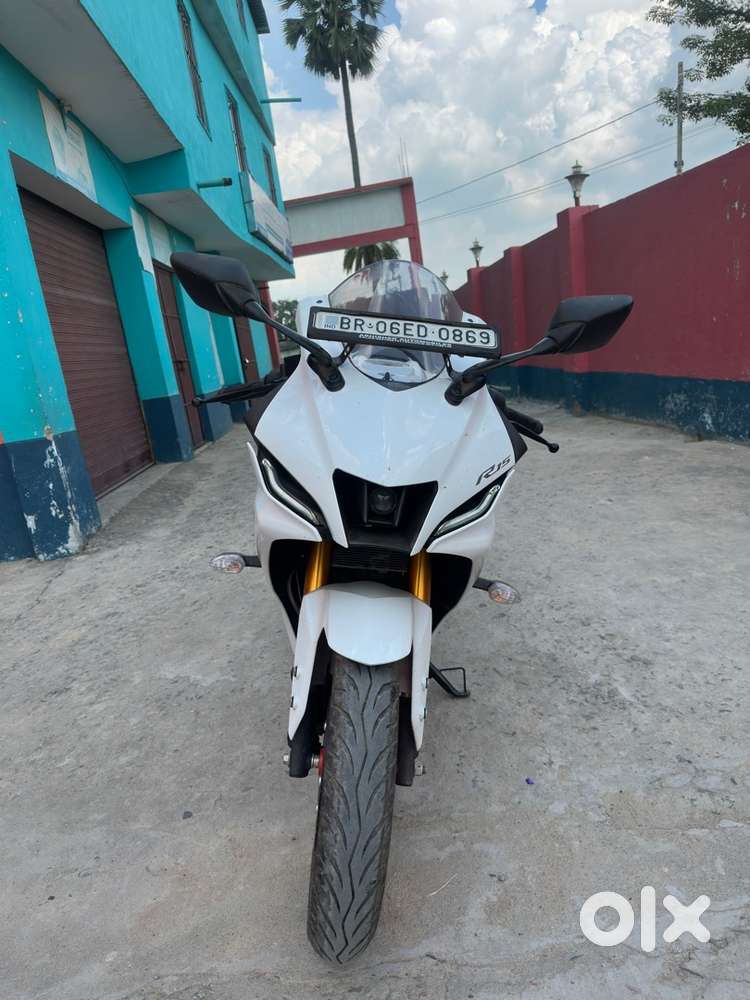 Brand New R15 V4 Intensity White for Sale