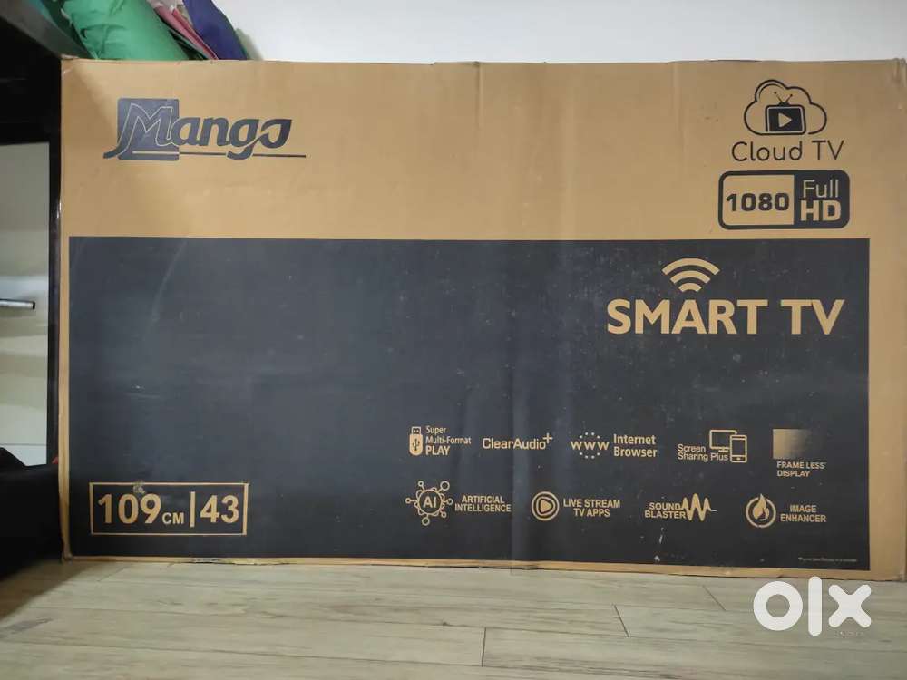 Smart TV Available Box Pack