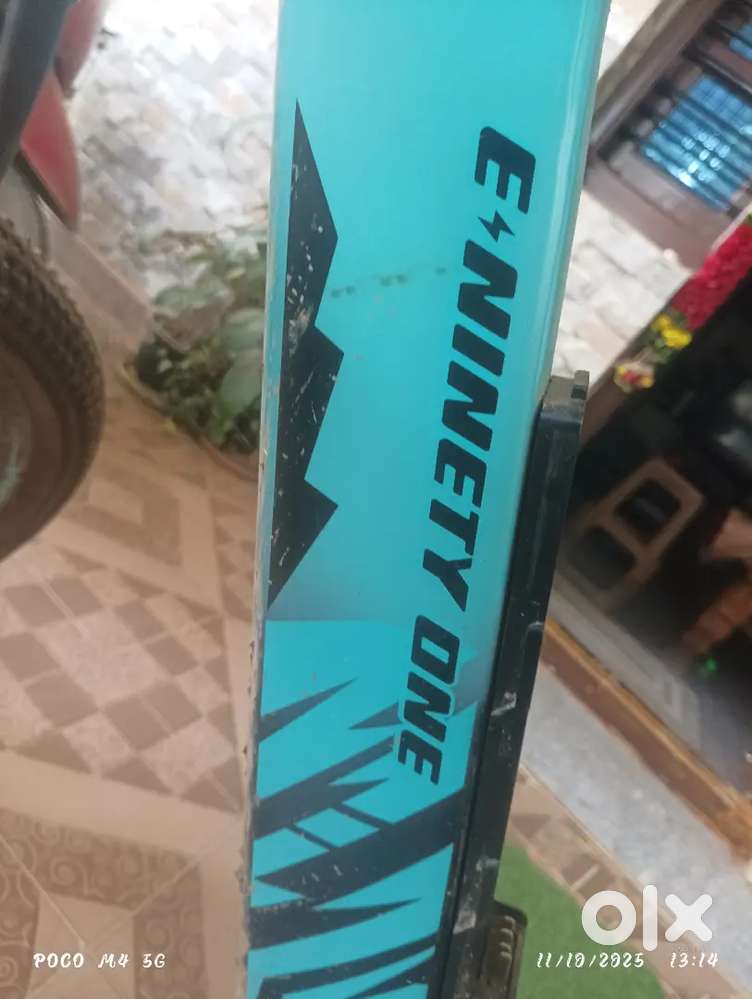 E-ninety one electric bycycle 35kph speed range 50km pedal assistant