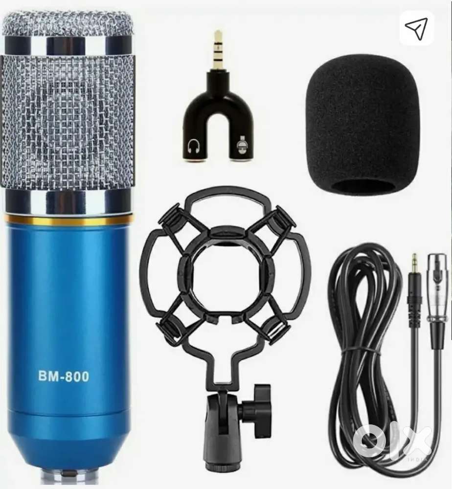 AKG K52 Closed Back Headphones