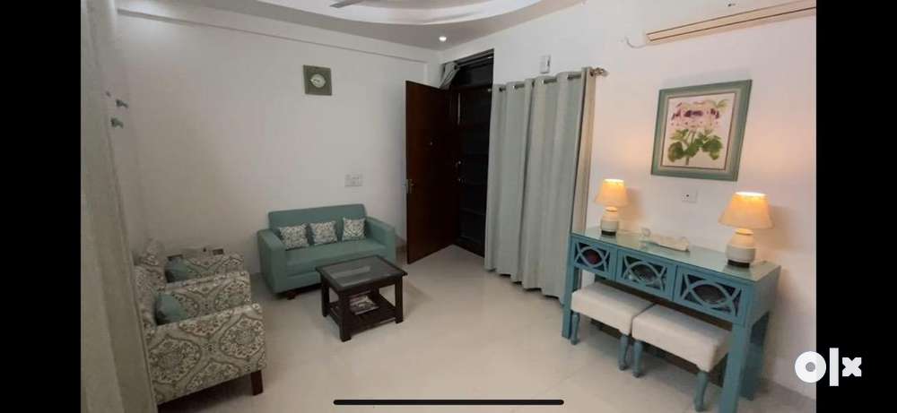 3BHK For Sale - Zirakpur (Near Paras Down-town Mall)