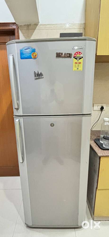 4-Star 315 Ltr Samsung double door fridge in mint condition