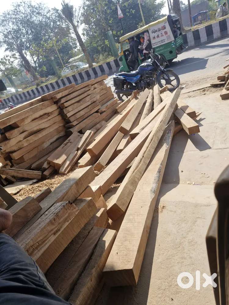 Carpenter Ki Zrurt hai