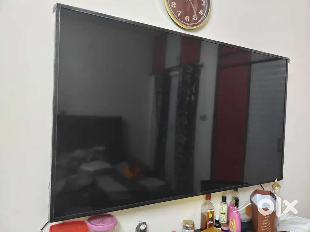 Sony Bravia 65 Inch 4K Ultra HD Smart TV – Excellent Condition