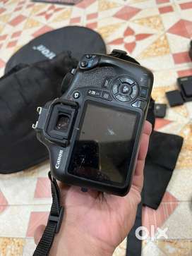 Canon 1300d with accessories