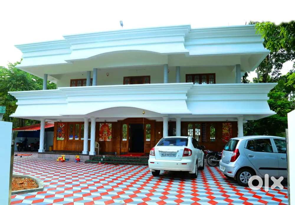 Nedumbassery near athani 12 cent 3800 sqft 4 bhk posh house for sale
