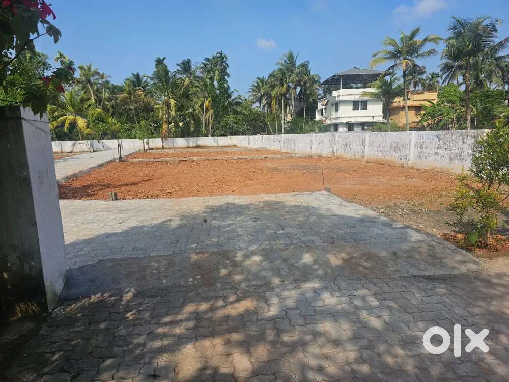 Maradu. Jn. 300.Metre. 4.5.8.10.cent