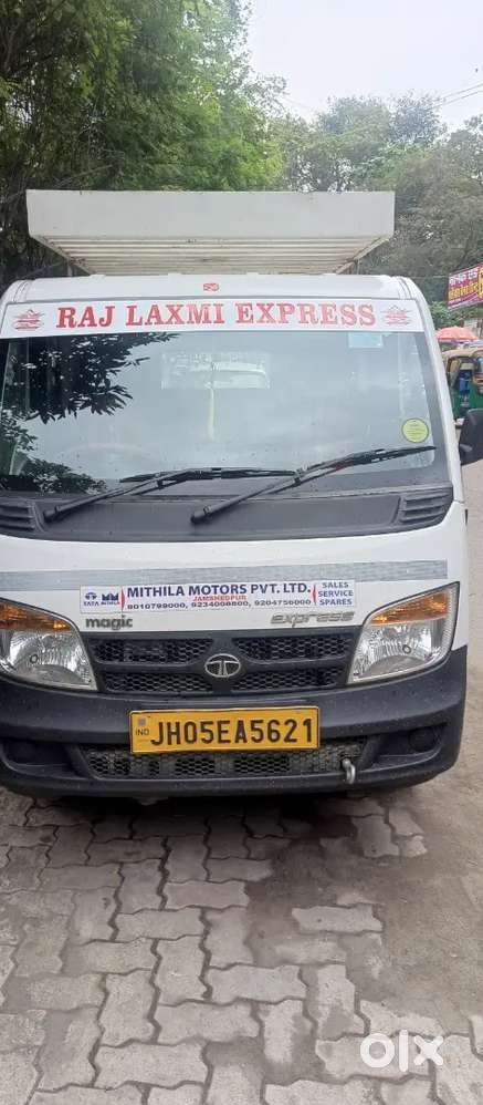 Tata magic express driver