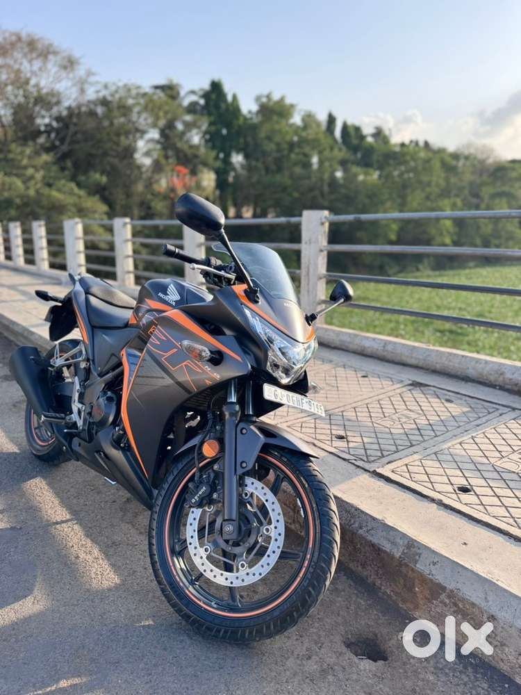 Honda Cbr250r