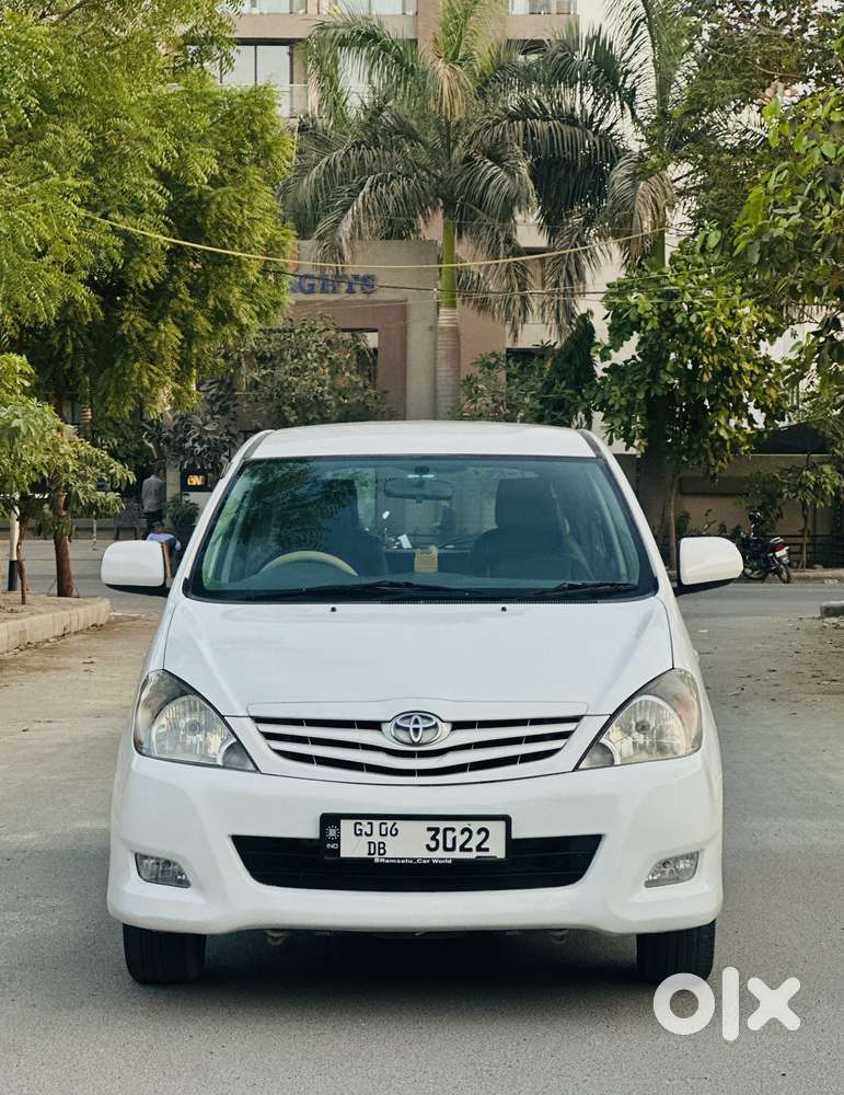 Toyota Innova 2.5 G (Diesel) 7 Seater, 2009, Diesel