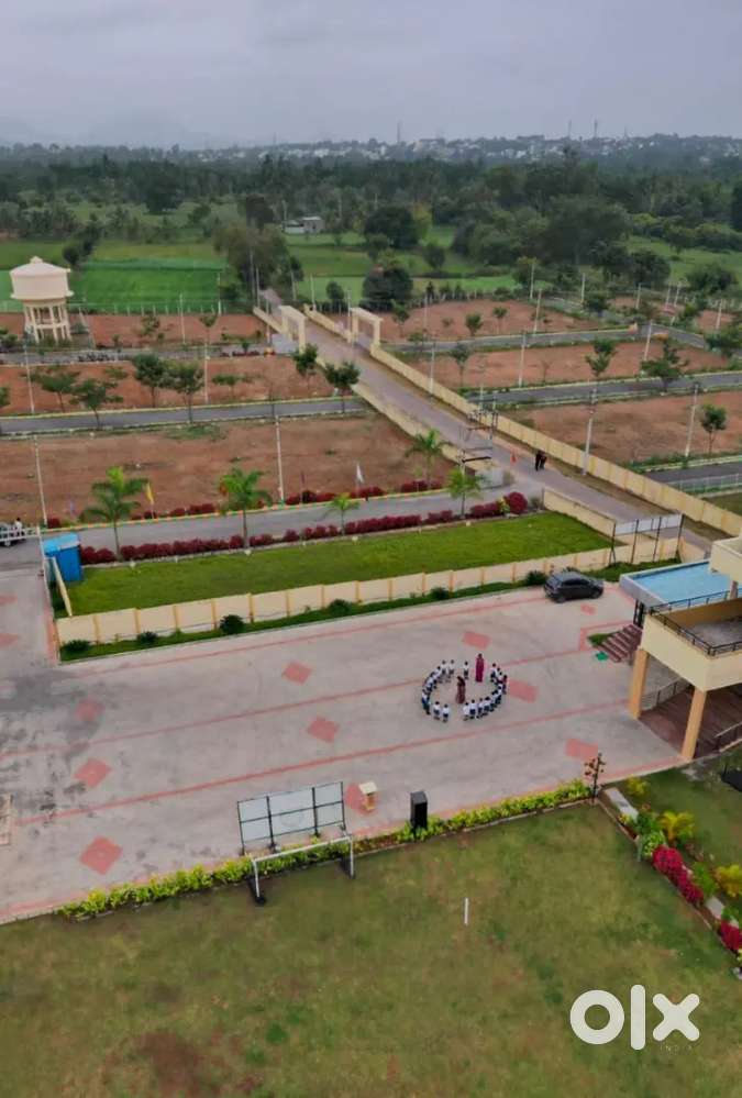 Booming Area of Kanakpura Road