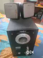 Two in one speaker frontech