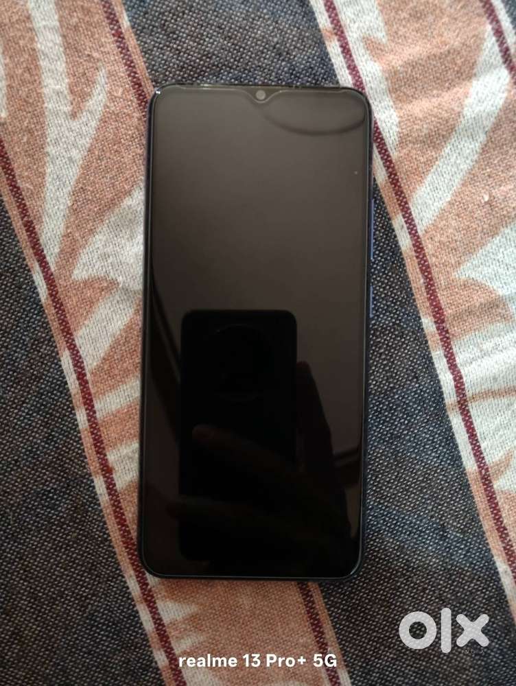 Realme C15