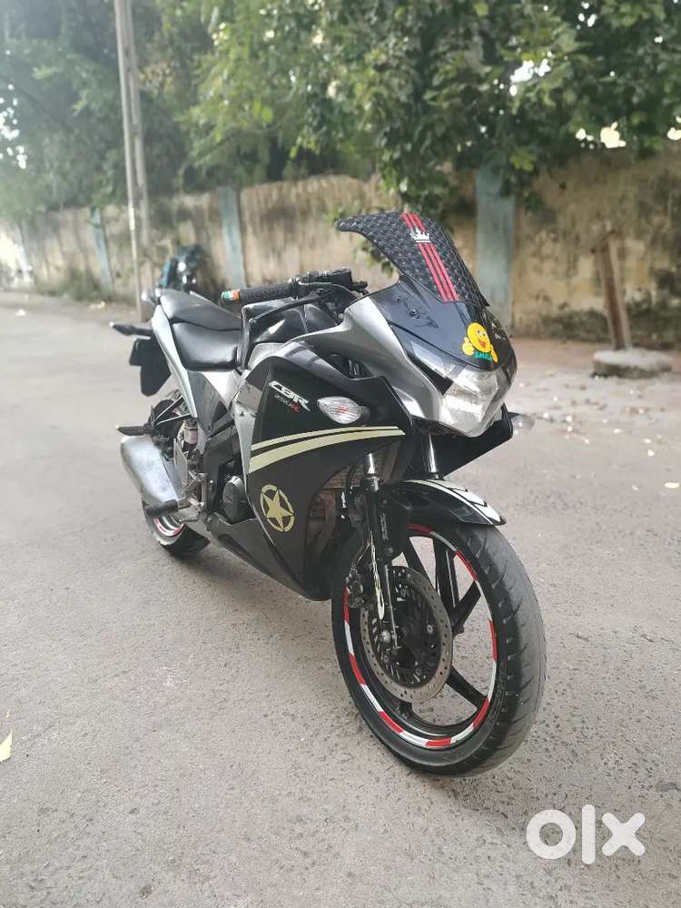 Honda CBR 150