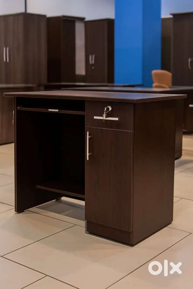 JAMIR FURNITURE BRAND NEW COMPUTER TABLE SIZE 3X2 DELIVERY ULWE URAN