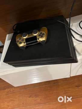 PS4 Pro (Used)