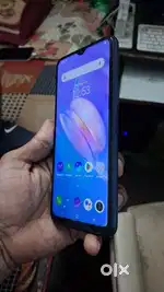 Vivo y20g 6/128gb.Very good condition. Bargaining is on.