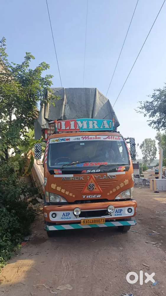 Ashok layland boss 1113LS