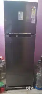 Samsung  256  litter refrigerator