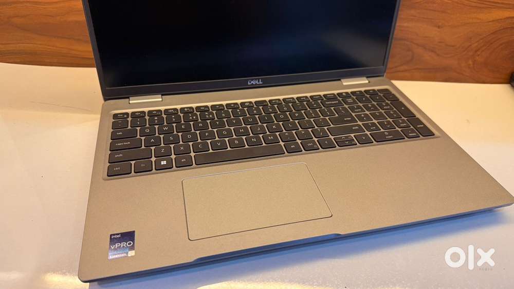 Dell Precision 3571 Workstation