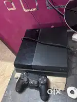 PS4 game and console ( Disc model )