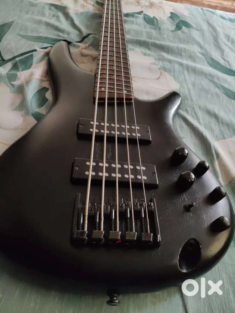 Ibanez EB305 Bass Guitar