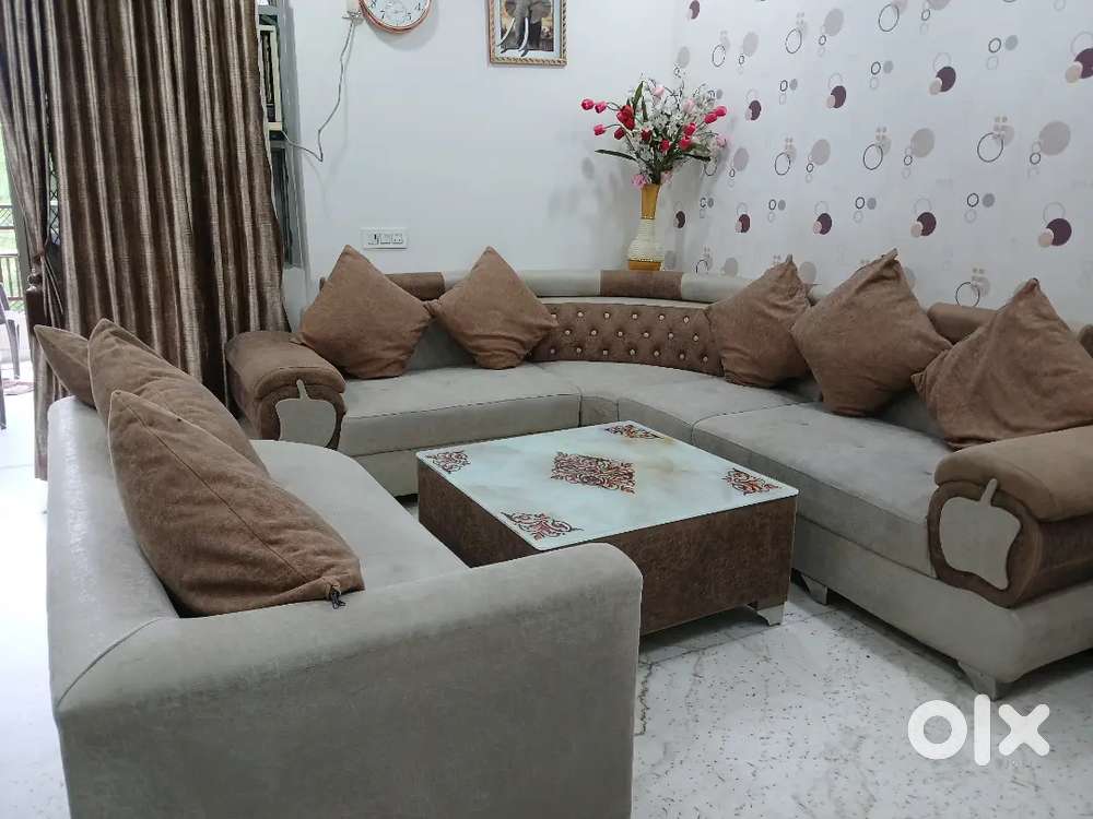 Modern Sofa Set for Sale – Durable & Elegant Design