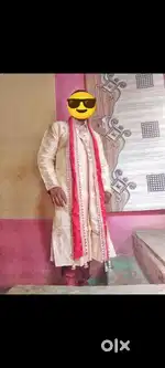 शेरवानी , मोजडी, फेटा super condition 40/42 नं