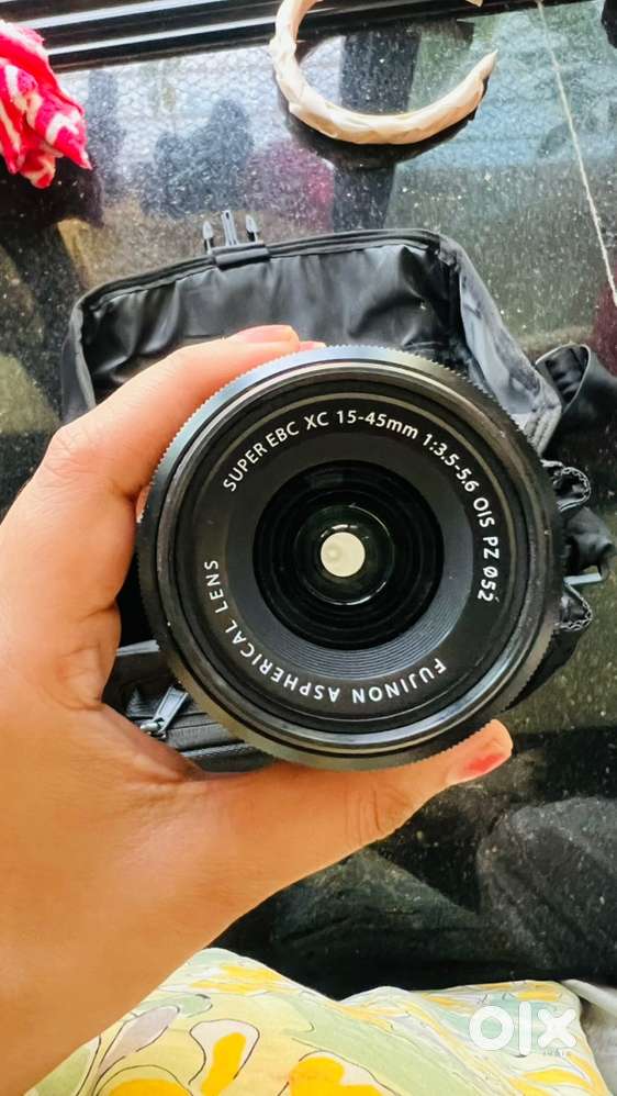 FUJIFILM X Series X-T100 Mirrorless Camera