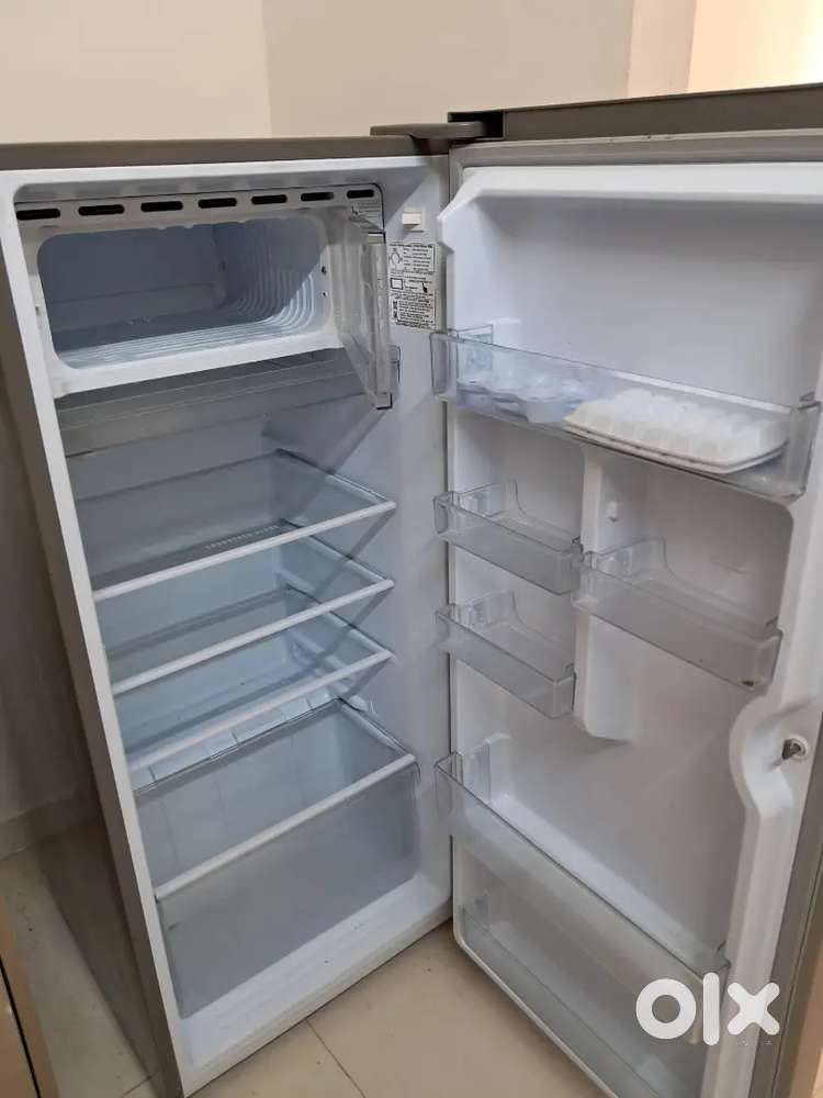Haier fridge 195L in excellent condition  move out sale
