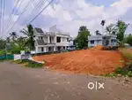 4 cnt villa plot Kakkanad Thevakkal 8.50 pr cnt Negotiable