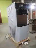 ICE CREAM MACHINE